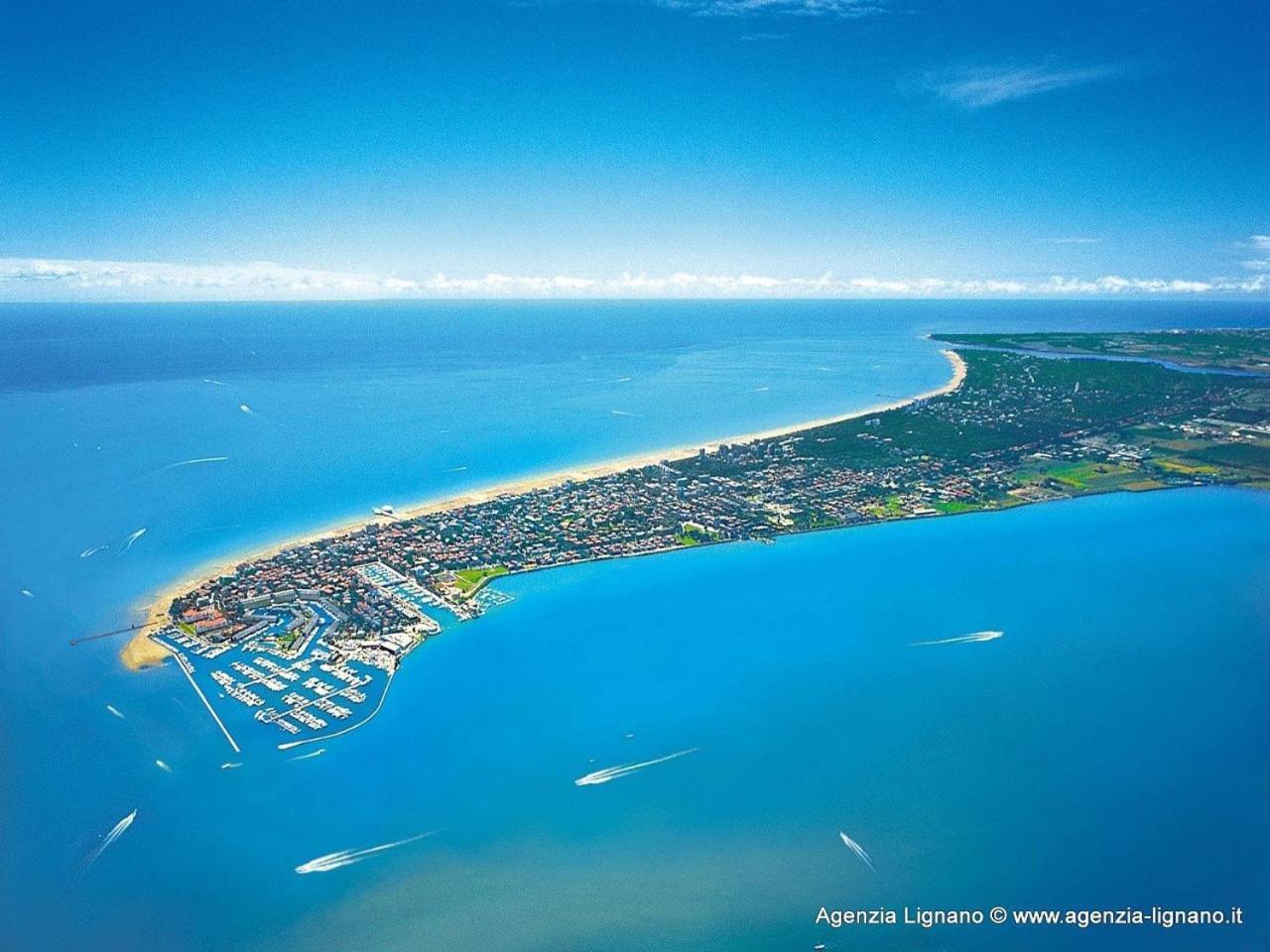 Villa Con 3 Camere Da Letto Lignano Sabbiadoro Dış mekan fotoğraf